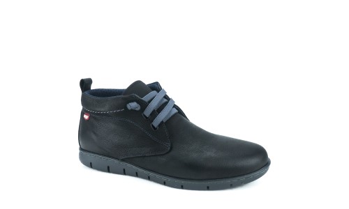 ON FOOT 8552  NEGRO