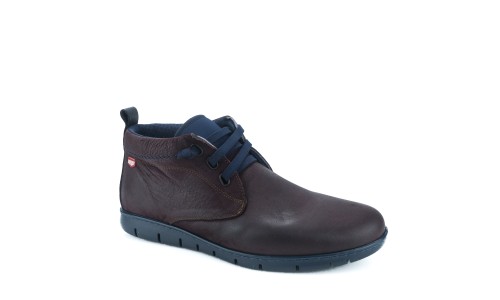 ON FOOT 8552  BURDEOS