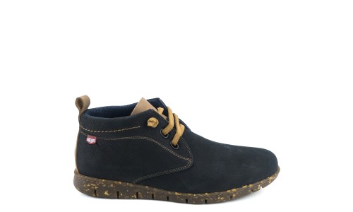ON FOOT 8572  NEGRO