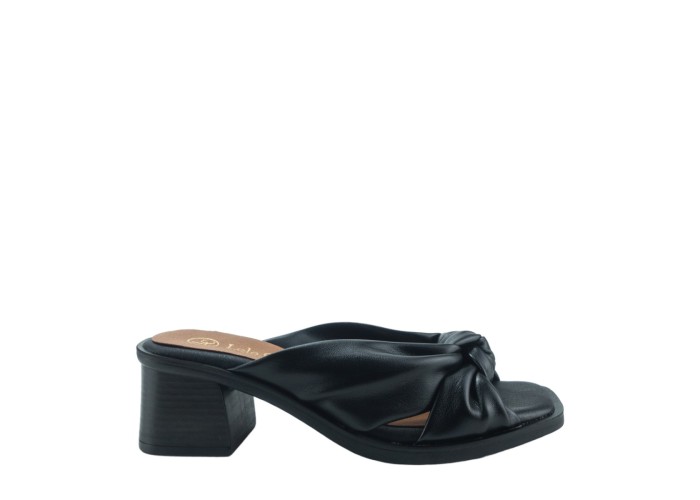 LOLA CANALES 7011  NEGRO
