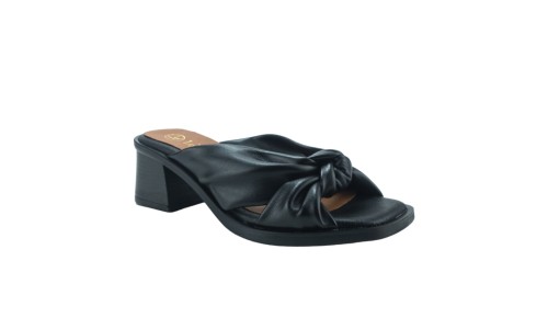 LOLA CANALES 7011  NEGRO