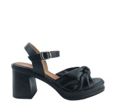 LOLA CANALES 7006  NEGRO
