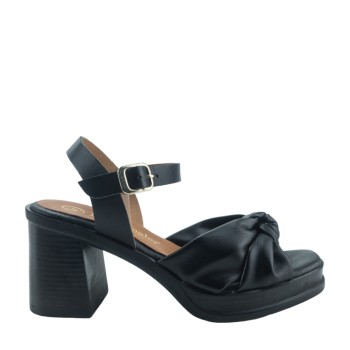 LOLA CANALES 7006  NEGRO