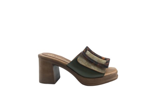 LOLA CANALES 65382  PIEDRA