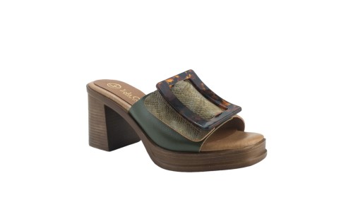 LOLA CANALES 65382  PIEDRA