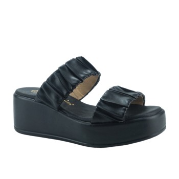 LOLA CANALES 7040  NEGRO