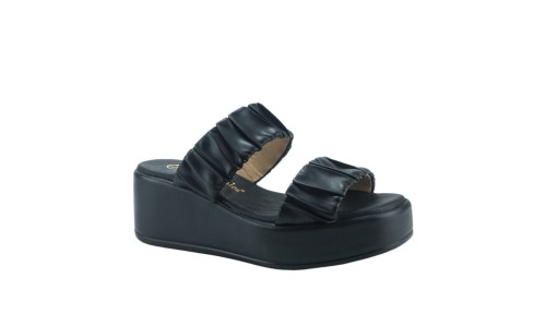 LOLA CANALES 7040  NEGRO