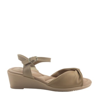 PICCADILLY 779-23032  NUDE