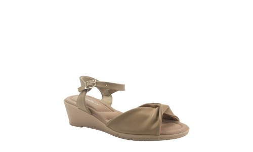 PICCADILLY 779-23032  NUDE