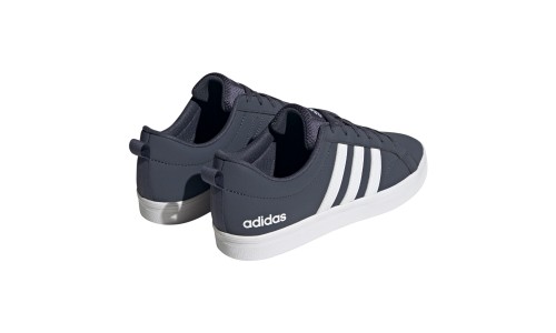 ADIDAS HP6005  VS PACE 2.0